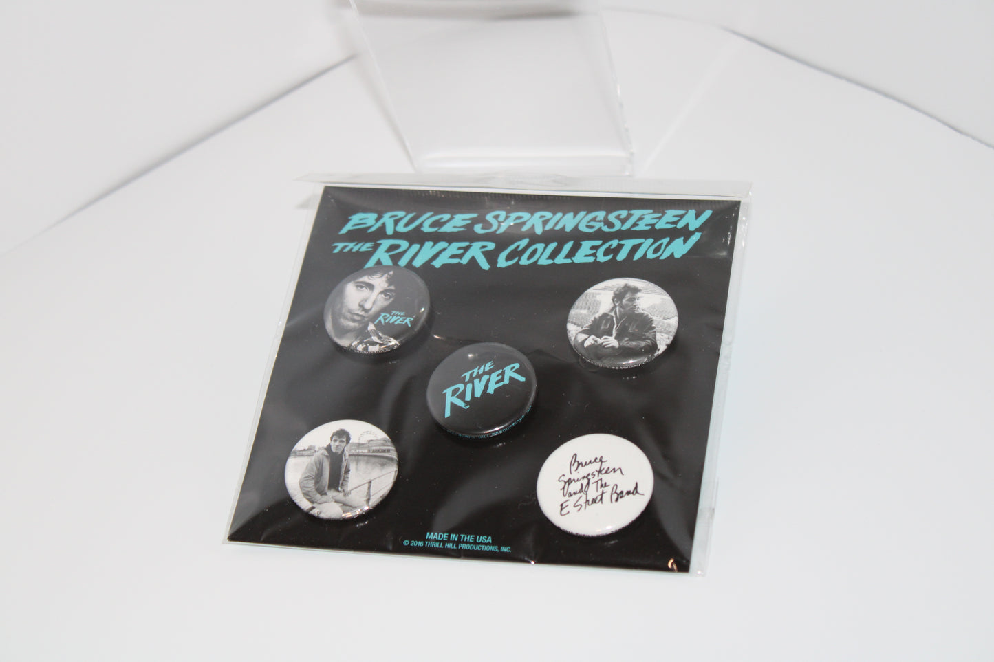 Bruce Springsteen - The River 2016 Concert Tour Memorabilia SEALED PIN/BADGES - Thrill Hill