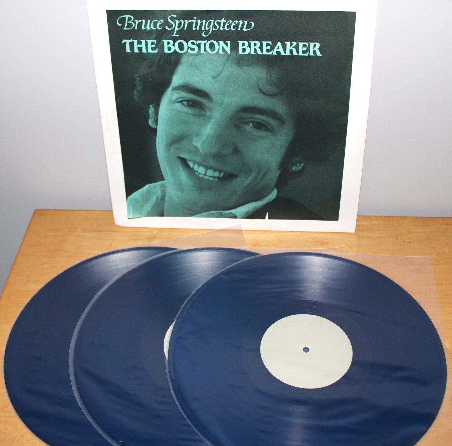 Bruce Springsteen – The Boston Breaker – Unofficial blue color Vinyl 3LPs, rare find for Boston fans!