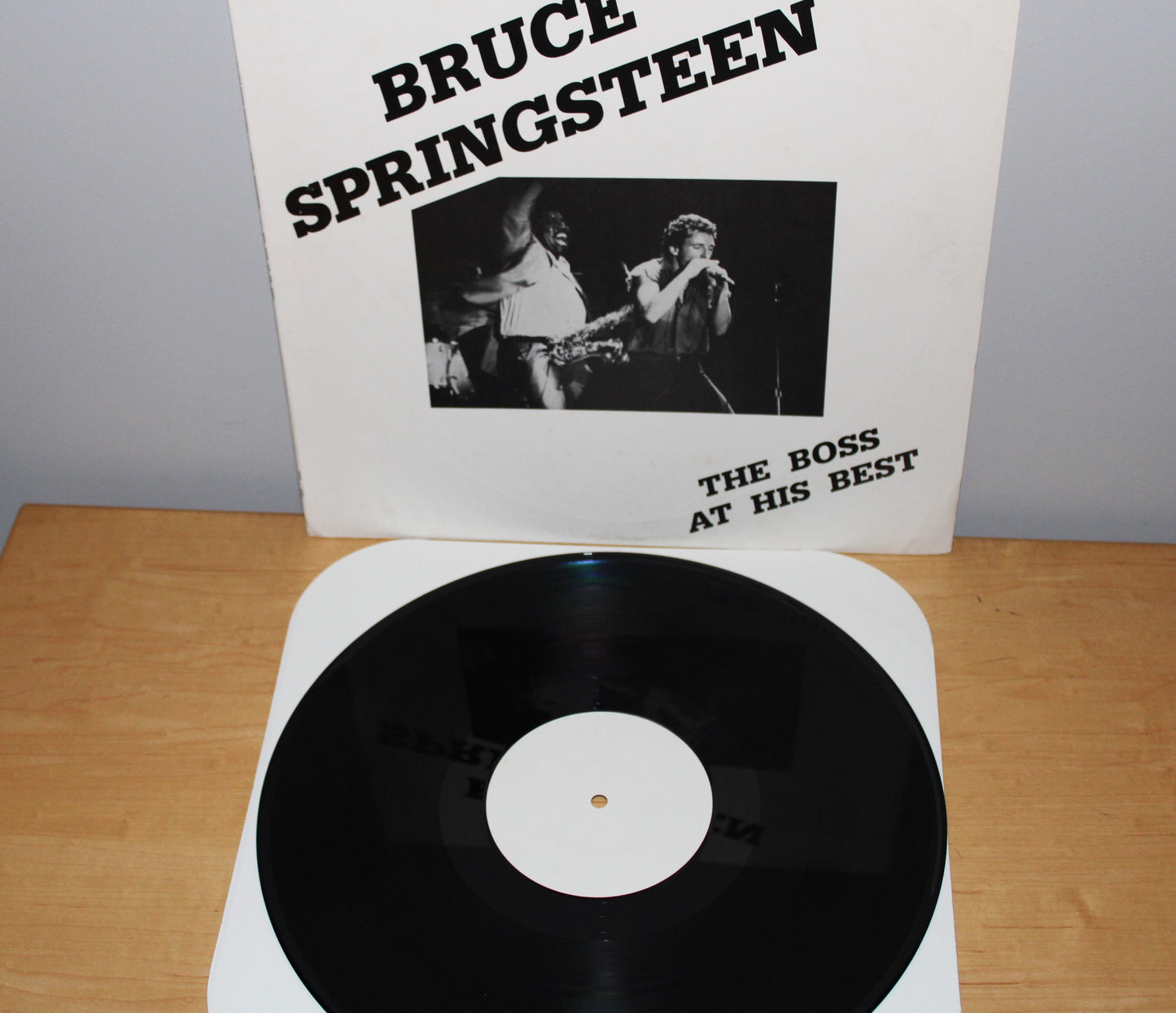 Bruce Springsteen – The Boss at His Best – Unofficial Vinyl Live Boston, Seattle, Nassau – Rare Find!