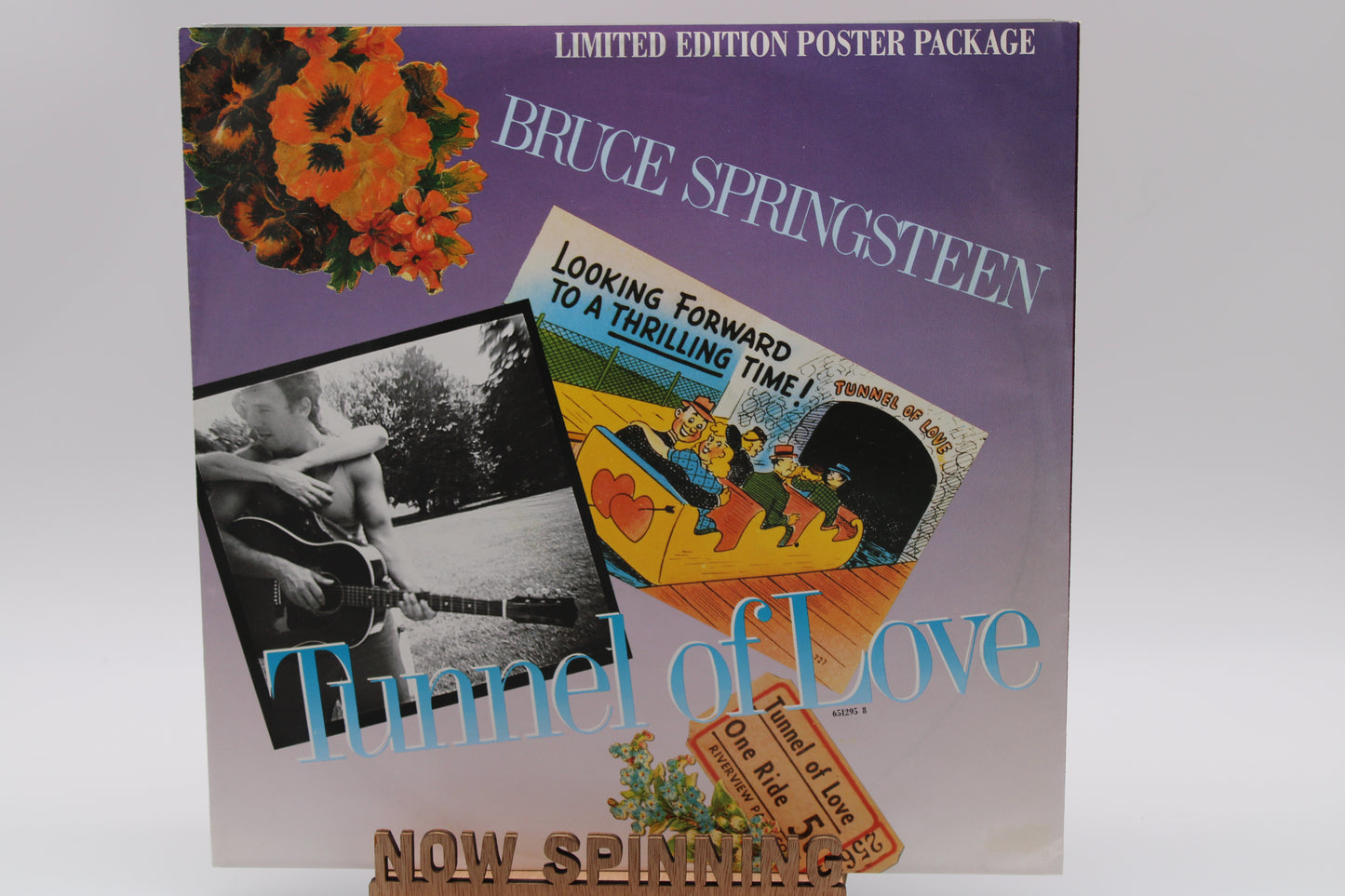 Bruce Springsteen - Tunnel of Love 12" UK import - 3 songs with Poster - Rare CBS release - near mint Vinyl