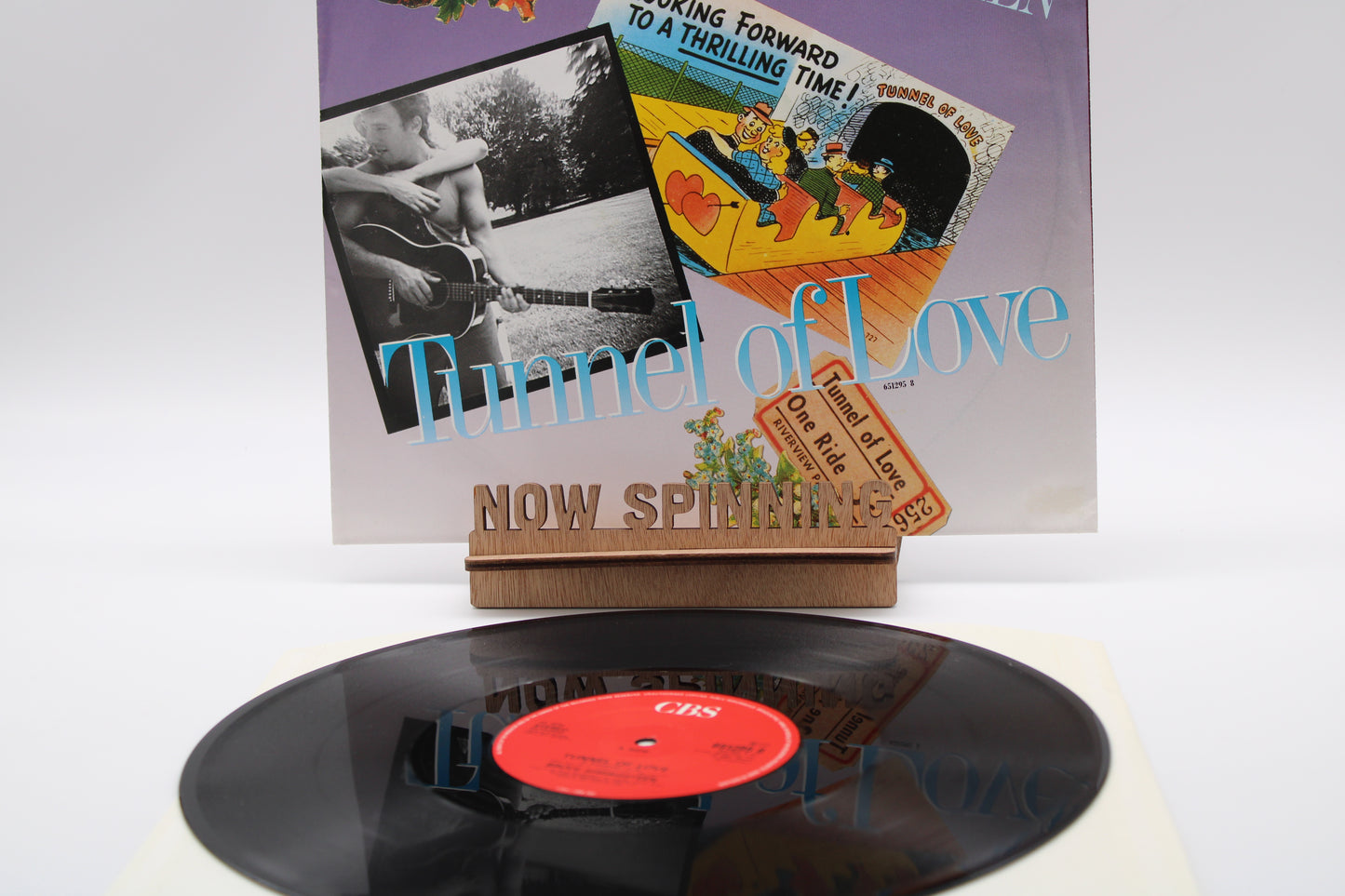 Bruce Springsteen - Tunnel of Love 12" UK import - 3 songs with Poster - Rare CBS release - near mint Vinyl