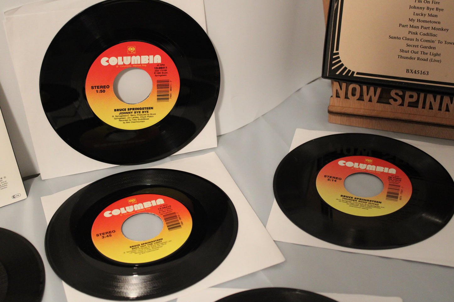 Bruce Springsteen 7” Singles Series LTD. EDITION BOX SET 18 Song/9 Vinyl Records - Version 3 BX45163